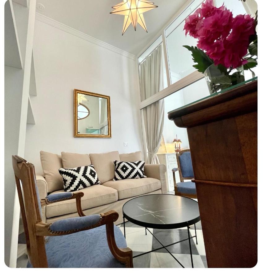 Gatu Premium Apartamento Palacio Oneto Con Jardin Privado " Preferente Mayores De 25 Anos Y Familias " 엘푸에르토데산타마리아 외부 사진