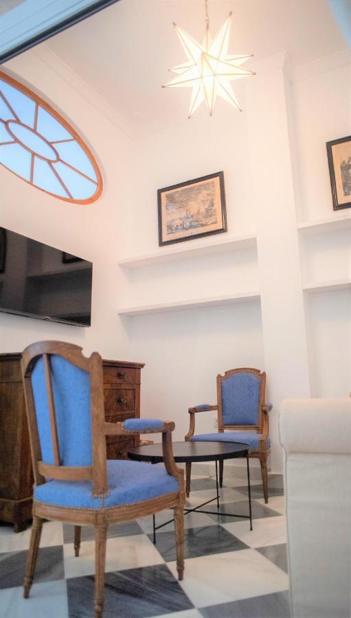 Gatu Premium Apartamento Palacio Oneto Con Jardin Privado " Preferente Mayores De 25 Anos Y Familias " 엘푸에르토데산타마리아 외부 사진